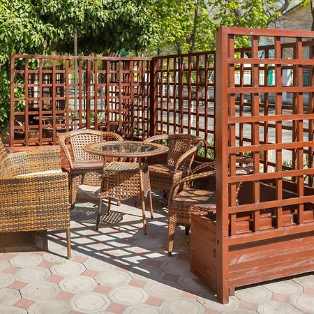 Hotel Fiesta Bilhorod-Dnistrovsʼkyy Exterior foto