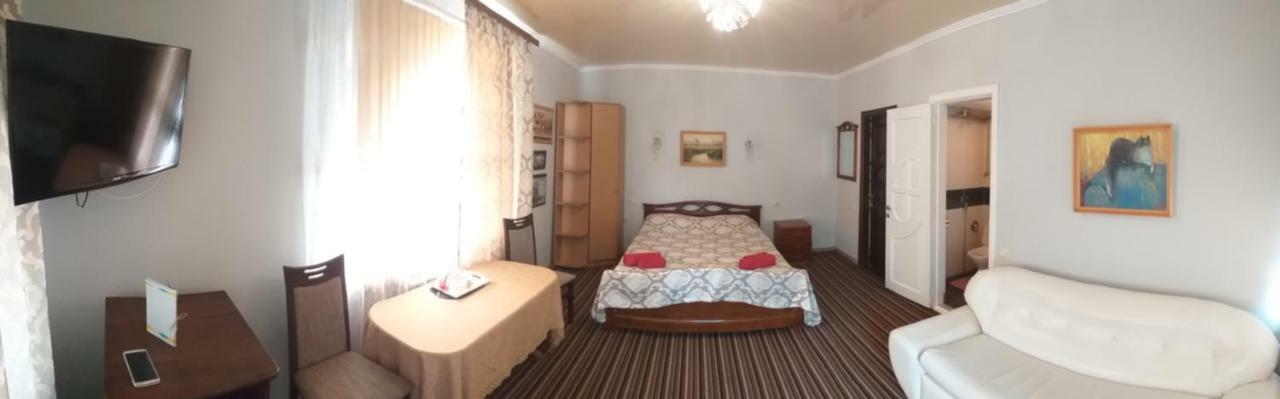 Hotel Fiesta Bilhorod-Dnistrovsʼkyy Exterior foto